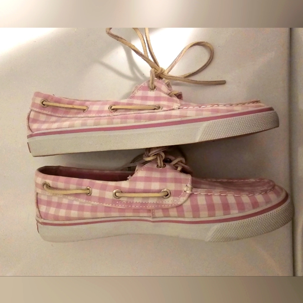 SPERRY SHOES